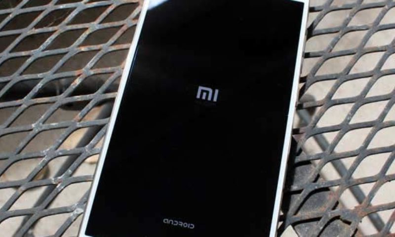 Các nguyên nhân phổ biến dẫn đến tình trạng điện thoại Redmi bị treo logo