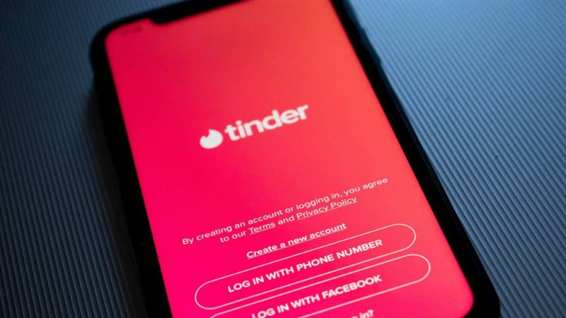 nhắn tin trên tinder
