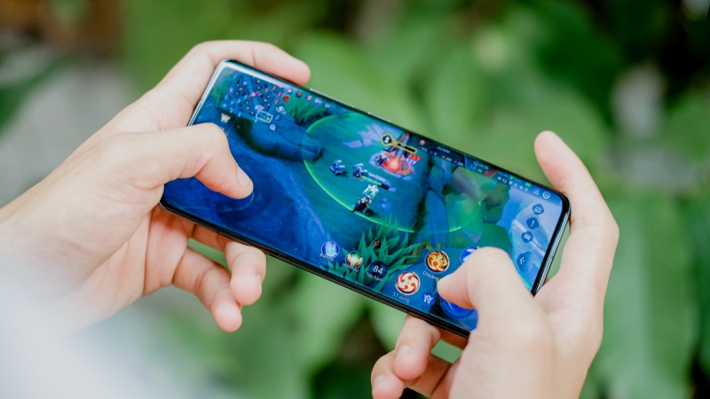So sánh Xiaomi 13 và 13 Pro về hiệu năng và thông số kỹ thuật
