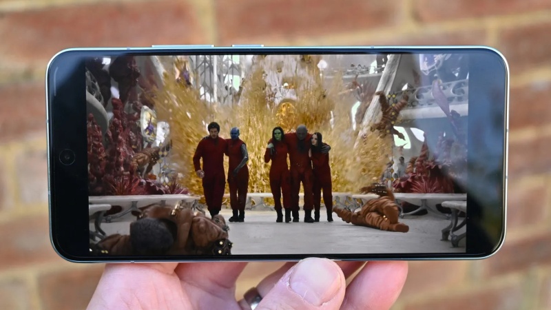 Màn hình hiển thị sắc nét trên tấm nền AMOLED