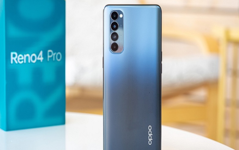điện thoại Oppo 3 mắt