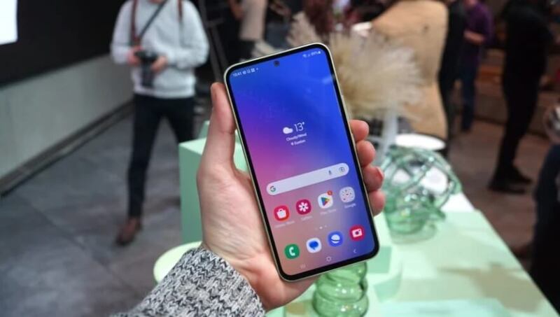 Galaxy A54 5G - điện thoại Samsung giá từ 7 đến 10 triệu