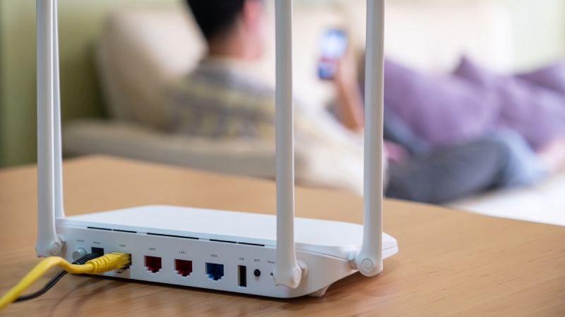 laptop kết nối Wifi yếu