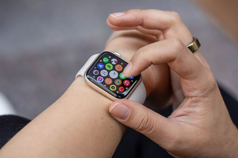 nên mua Apple Watch nào