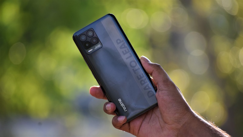 Realme 8 Điện thoại giá rẻ chơi game mượt pin trâu