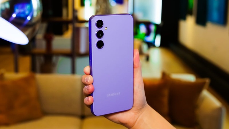 Samsung Galaxy A54 5G Điện thoại giá rẻ chơi game mượt pin trâu