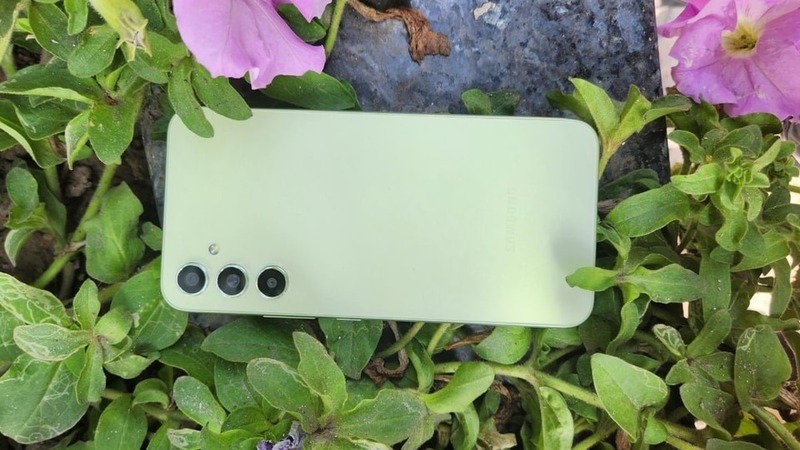 galaxy a55 vs galaxy a35
