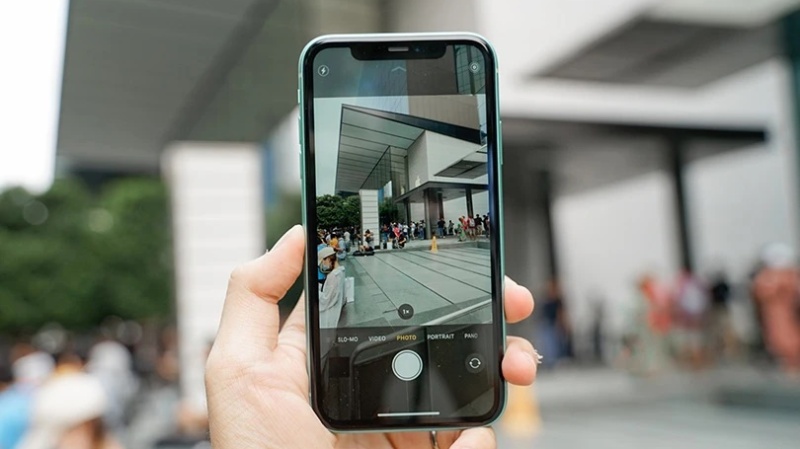 Điện thoại iPhone 11 64GB