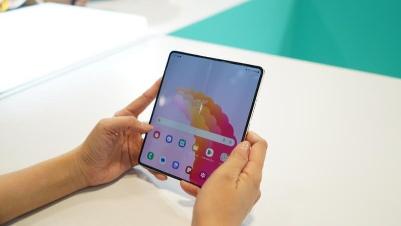 dien-thoai-samsung-man-hinh-lon-8