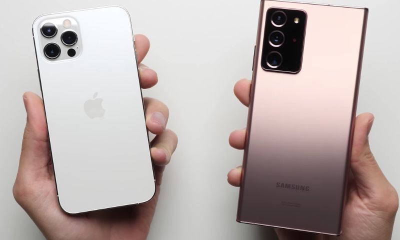 Cả Exynos 990 hay Apple 14 Bionic đều có thể hoạt động tốt trong các tác vụ giải trí, chơi game hay lướt web
