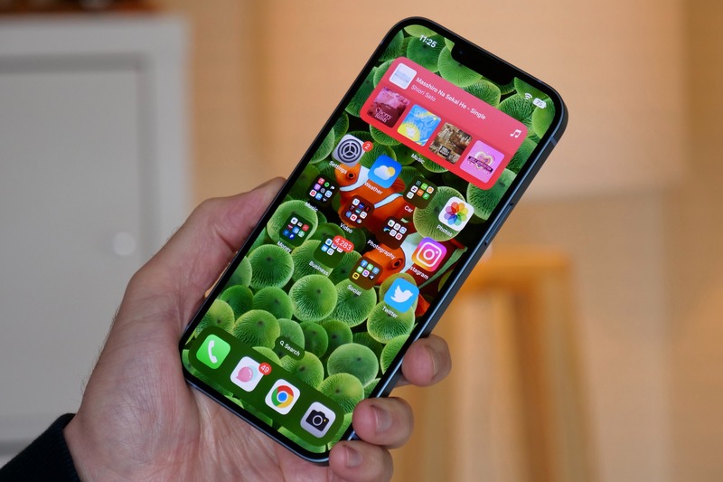 iPhone 14 Plus 2 camera chéo