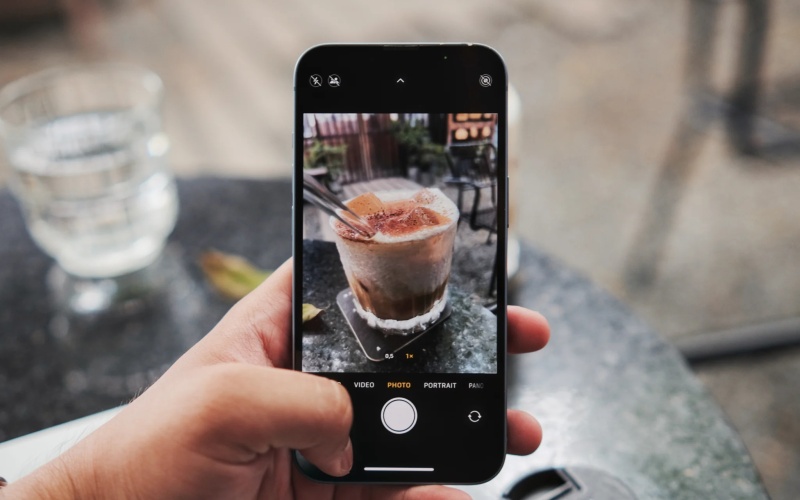 So sánh iPhone 13 Pro Max và iPhone 14 về camera