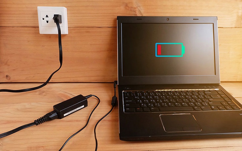 laptop không khởi động được