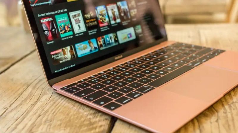 Macbook Air 2020 màu hồng