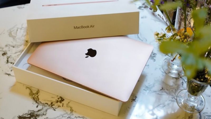 Macbook Air 2020 màu hồng