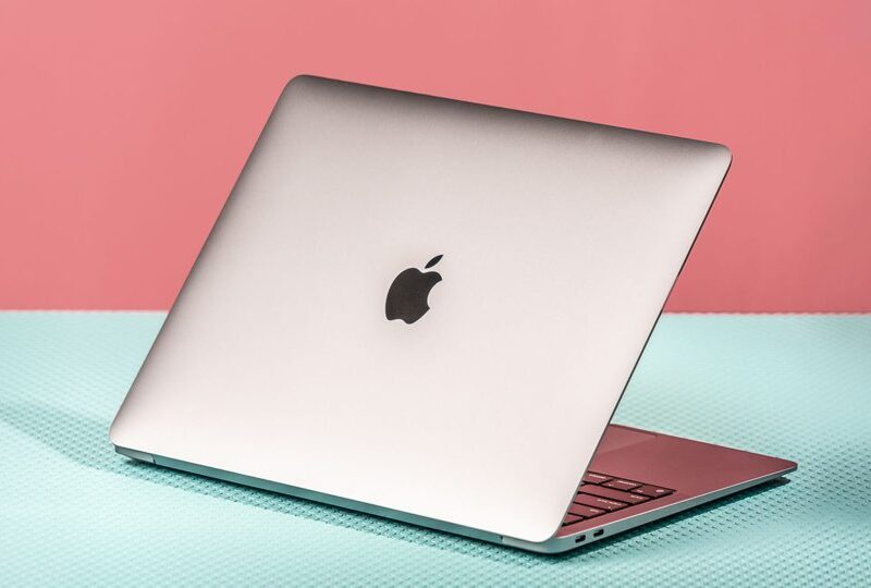 Macbook Air 2020 màu hồng