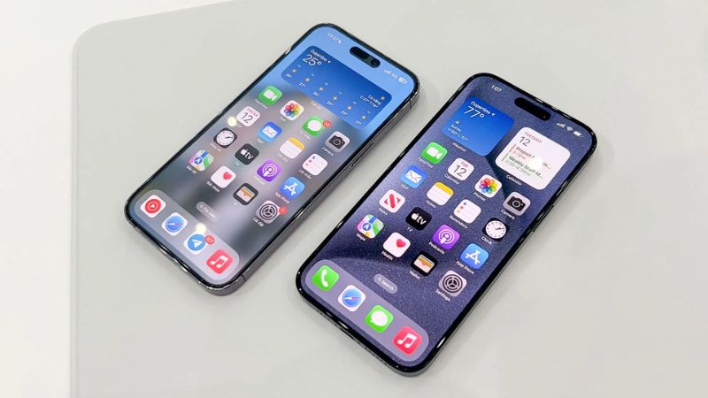 pin iphone 15