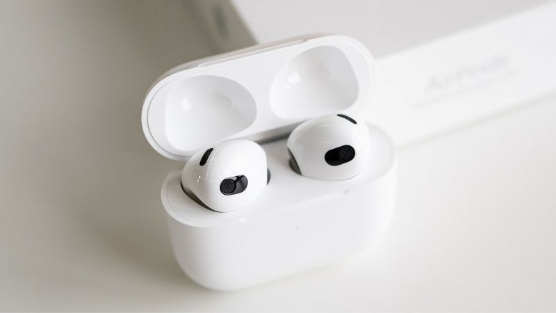 tai nghe airpods 4