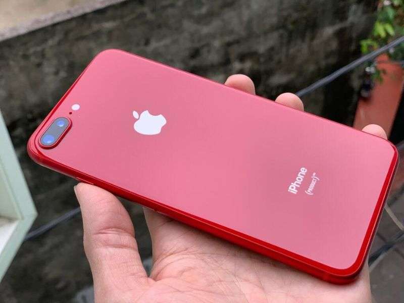 so sánh iphone se 2020 và 8 plus