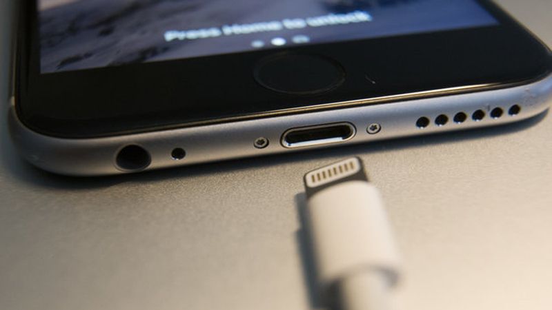 cach-ket-noi-dien-thoai-iphone-voi-tivi-3.jpg 