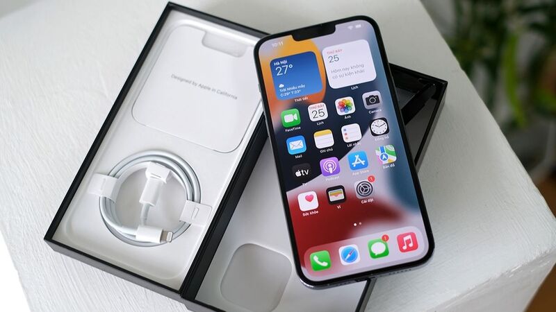 Kiểm tra hộp, ốp lưng và khay đựng SIM