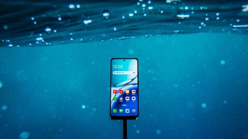 Oppo A3 Pro sở hữu cấu hình ấn tượng từ con chip Dimensity 7050