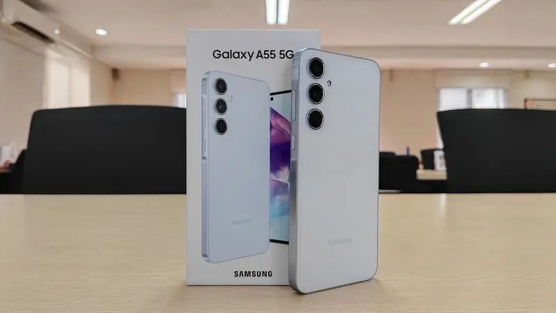 điện thoại android 3 mắt galaxy a55