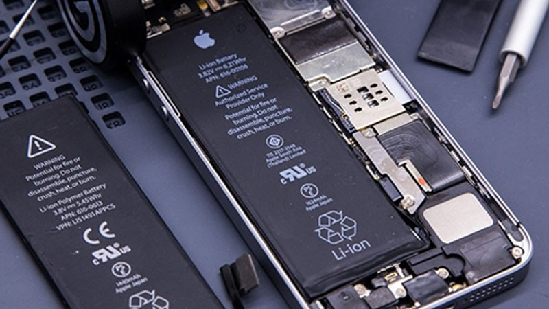 tại sao sạc điện thoại không vào pin