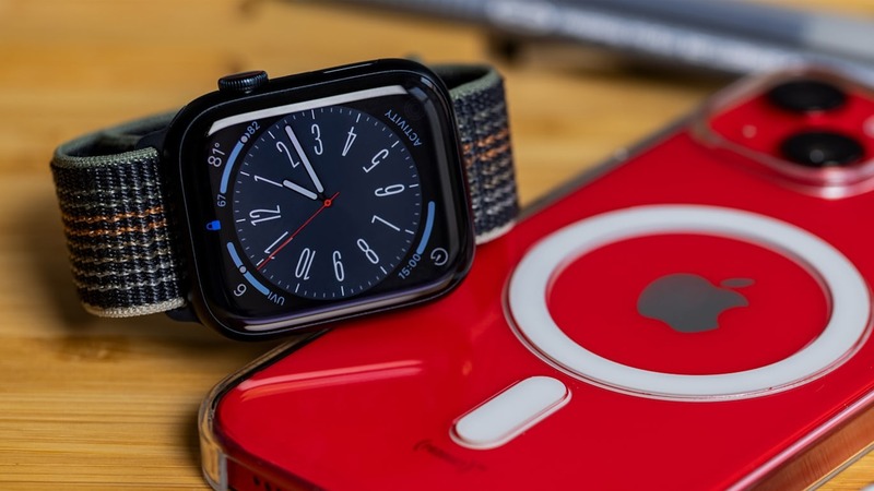 Apple Watch Series 8