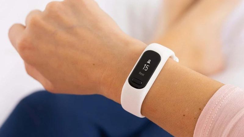 Vòng đeo tay thông minh có GPS