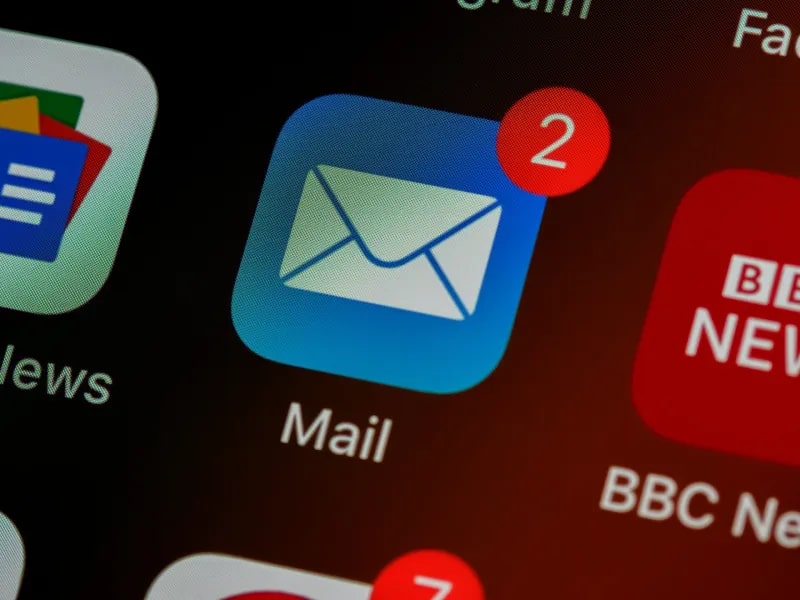 Lấy mã xác minh dựa vào ứng dụng Mail trên iPhone