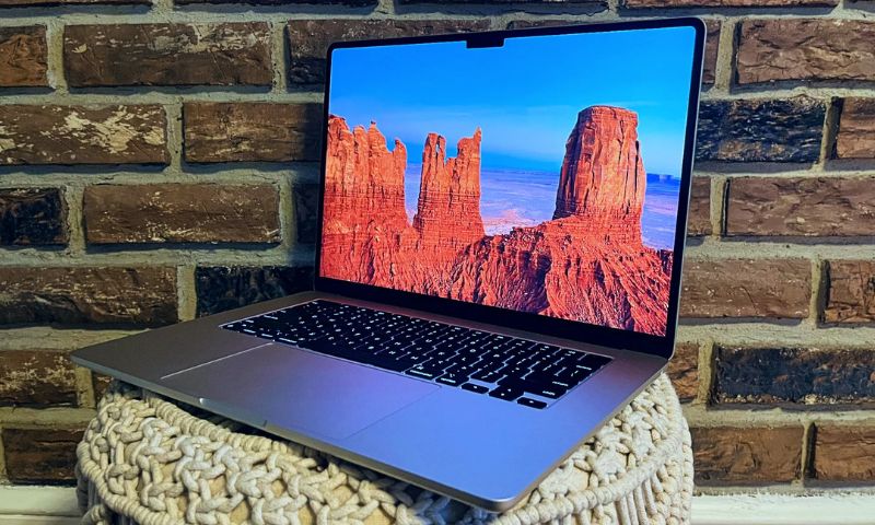 nên mua macbook nào
