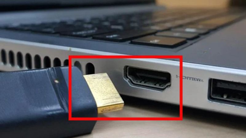 man-hinh-bi-nhieu-do-jack-cam-man-hinh