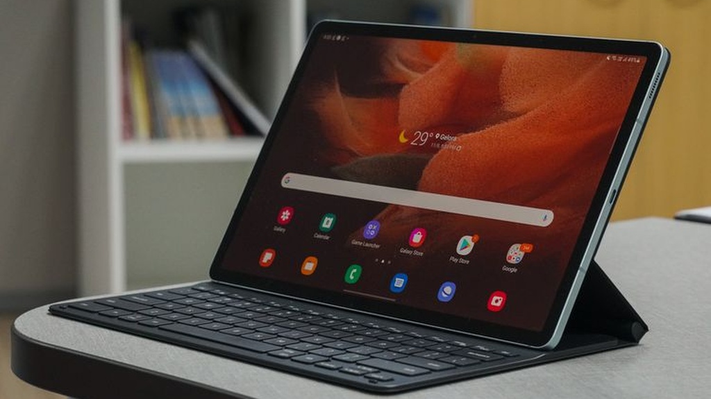 Samsung Galaxy Tab S9 FE Plus WiFi – Mẫu máy tính bảng giá 8 triệu tốt nhất hiện nay