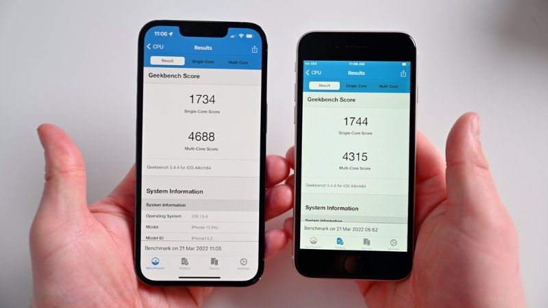so-sanh-iphone-se-3-vs-iphone-13-3