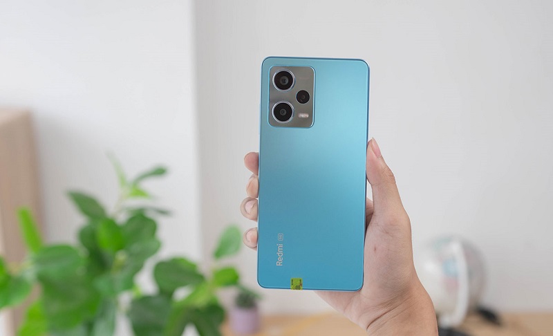 Người dùng chỉ mất khoảng 58 phút để sạc đầy viên pin dung lượng 5000 mAh