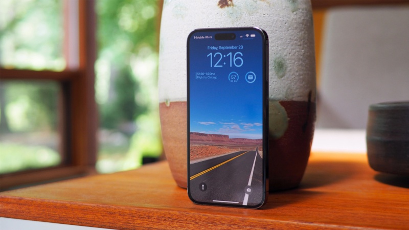 iPhone báo linh kiện chính hãng có nên mua không? Lý do nên mua