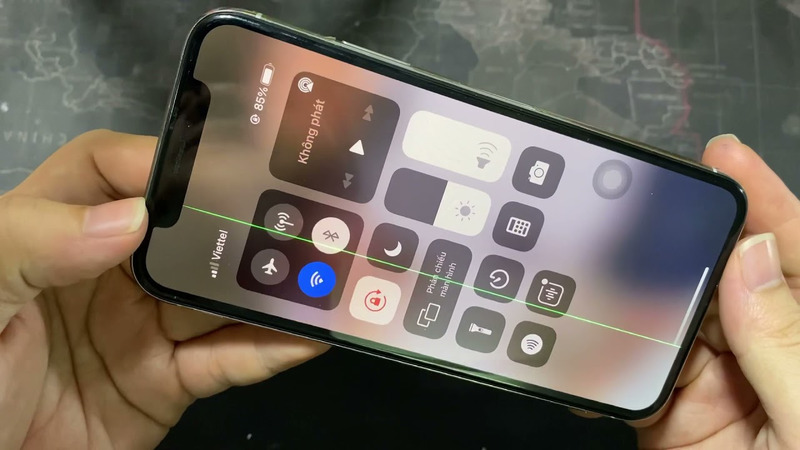 Kiểm tra iPhone có bị ám màu không