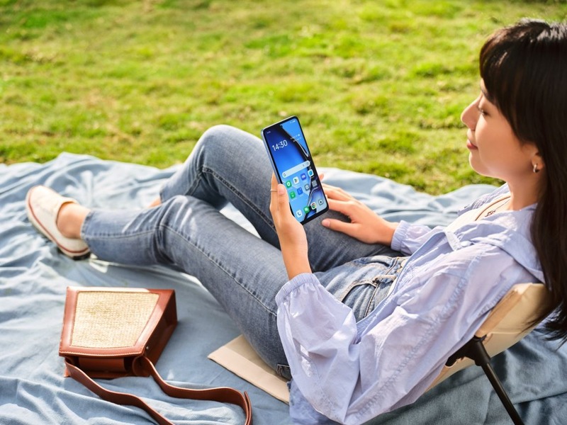 Oppo A60 - điện thoại chơi game dưới 10 triệu