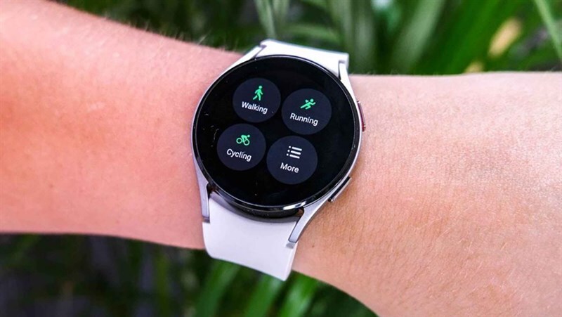 Samsung Galaxy Watch 5 - đồng hồ chạy bộ tốt nhất