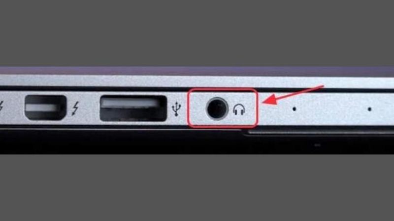 cắm tai nghe vào laptop không nhận