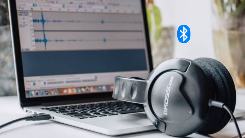 cắm tai nghe vào laptop không nhận