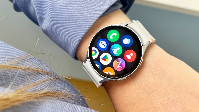 Đánh giá Galaxy Watch 7 về màn hình: Hiển thị sắc nét và tiết kiệm pin