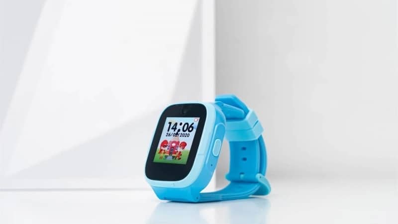 Đồng hồ định vị trẻ em Masstel Smart Hero 10