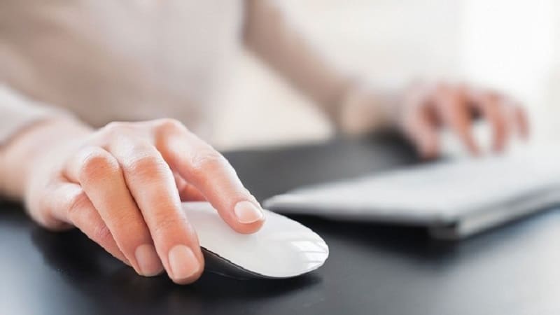 Tại sao laptop không nhận chuột USB?
