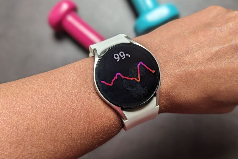 Nên mua Galaxy Watch Ultra hay Galaxy Watch 7?