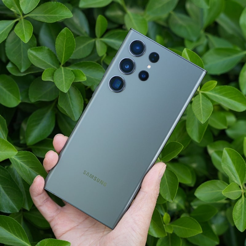 Được trang bị chip Snapdragon 8 Gen 2