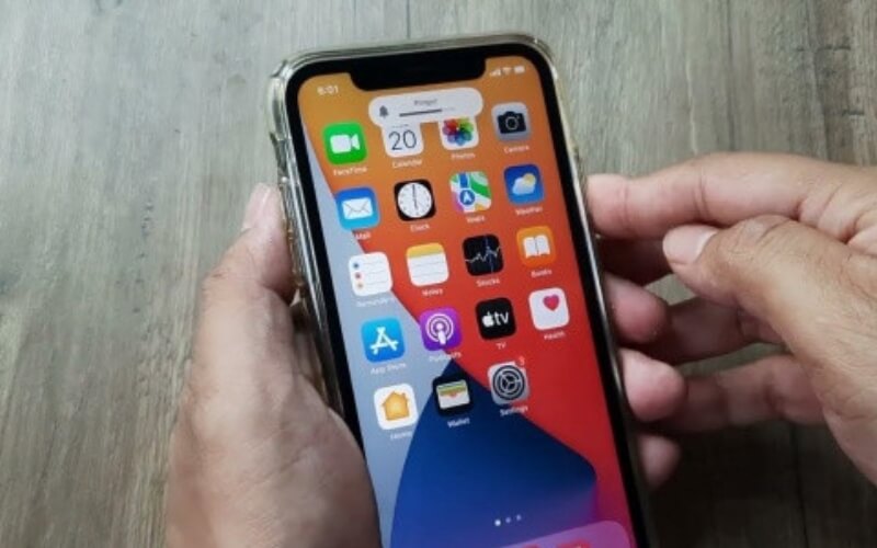 Lỗi một số phần mềm dẫn đến tình trạng liệt cảm ứng trên iPhone