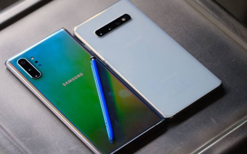 nên mua samsung dòng s hay note