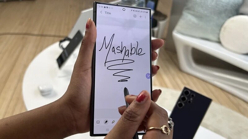 Tôi nên nâng cấp lên Galaxy S24 Ultra mới hay gắn bó với Galaxy S22 Ultra cũ?